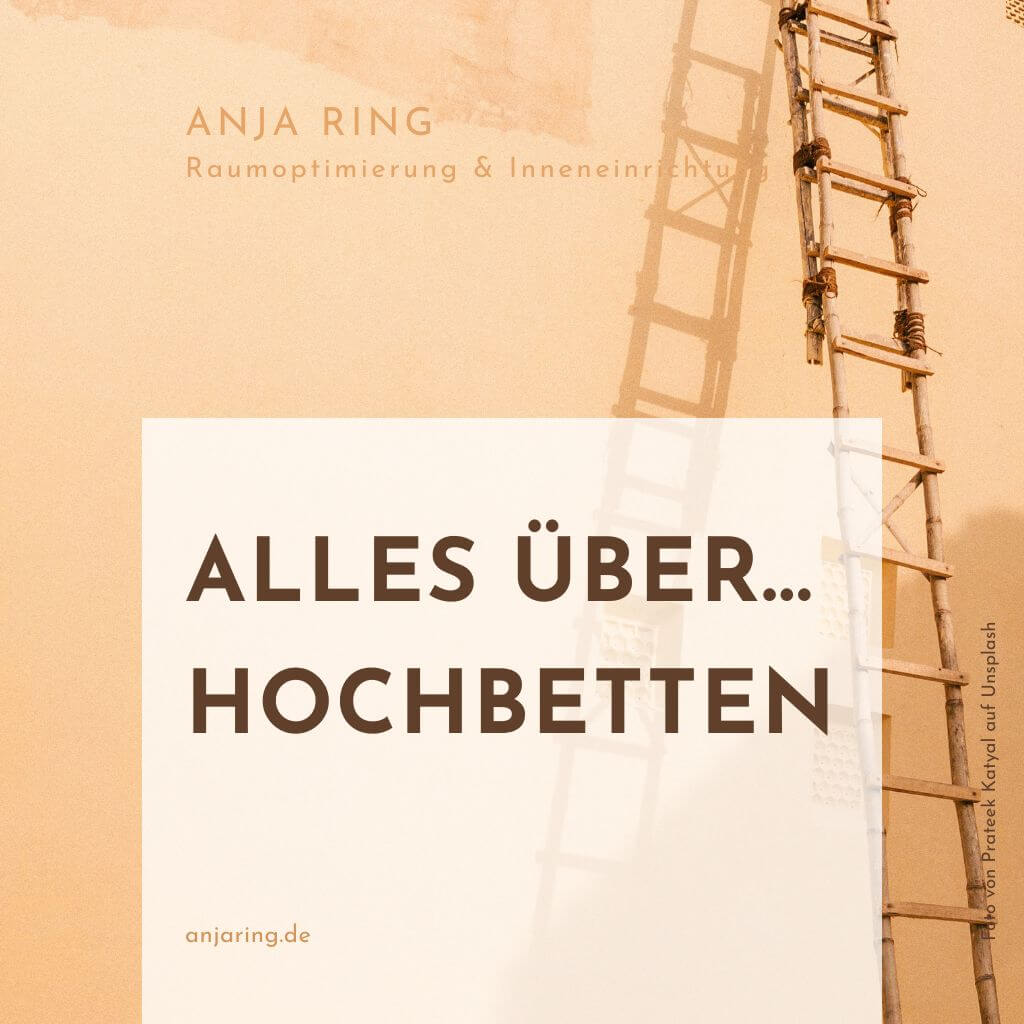 Mit Hochbetten nutzt man den Platz in kleinen Räumen optimal